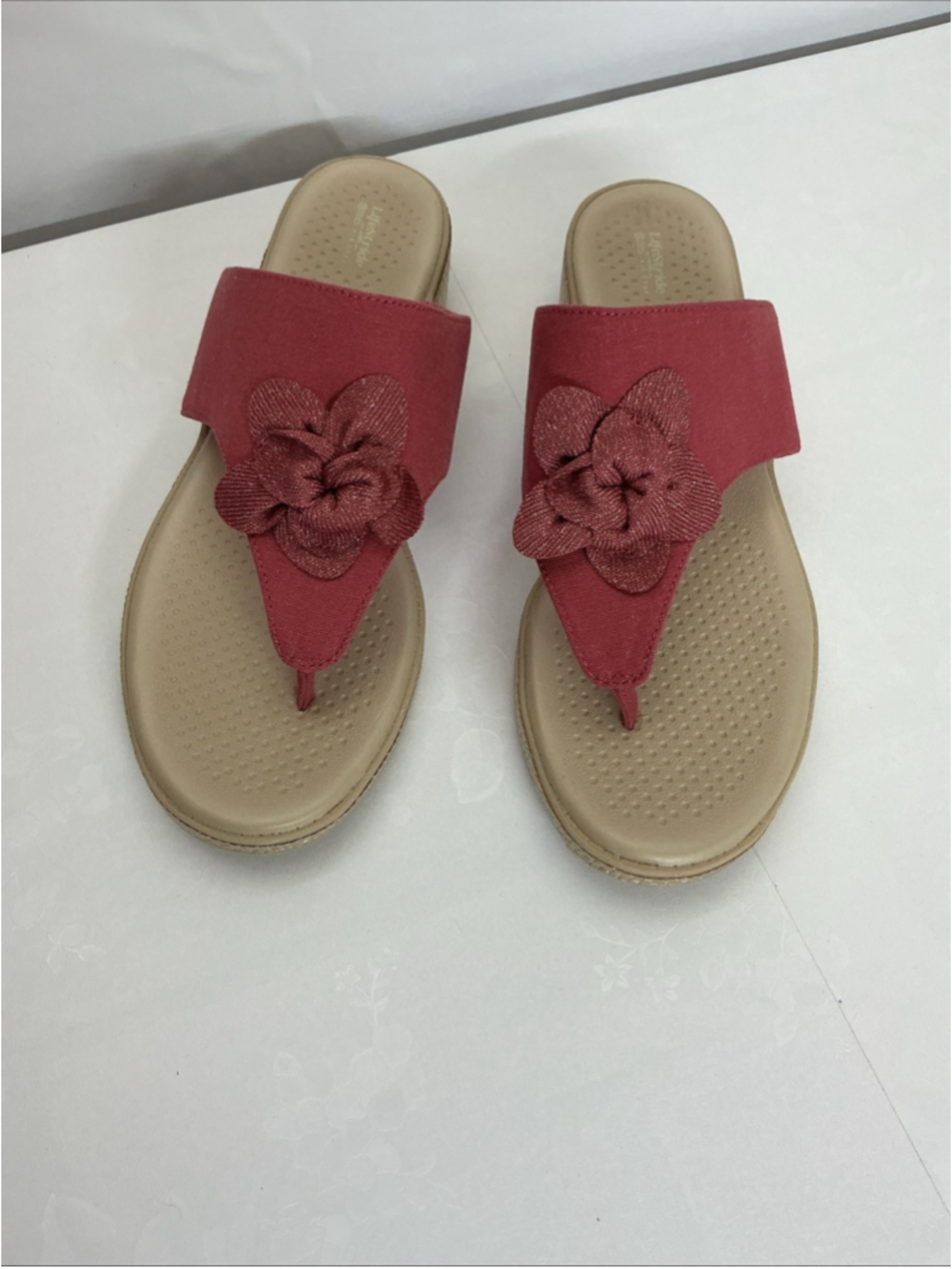 Life Stride Women's Sandals Size 9 W In New Condition